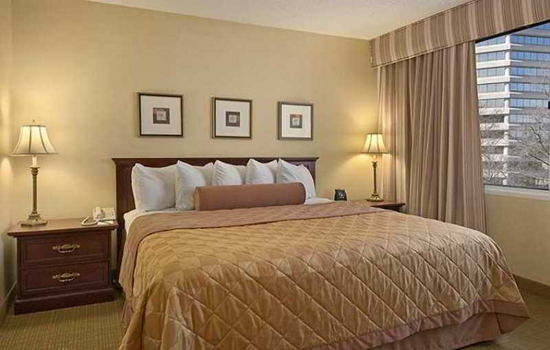 Embassy Suites By Hilton Washington Dc Chevy Chase Pavilion Oda fotoğraf