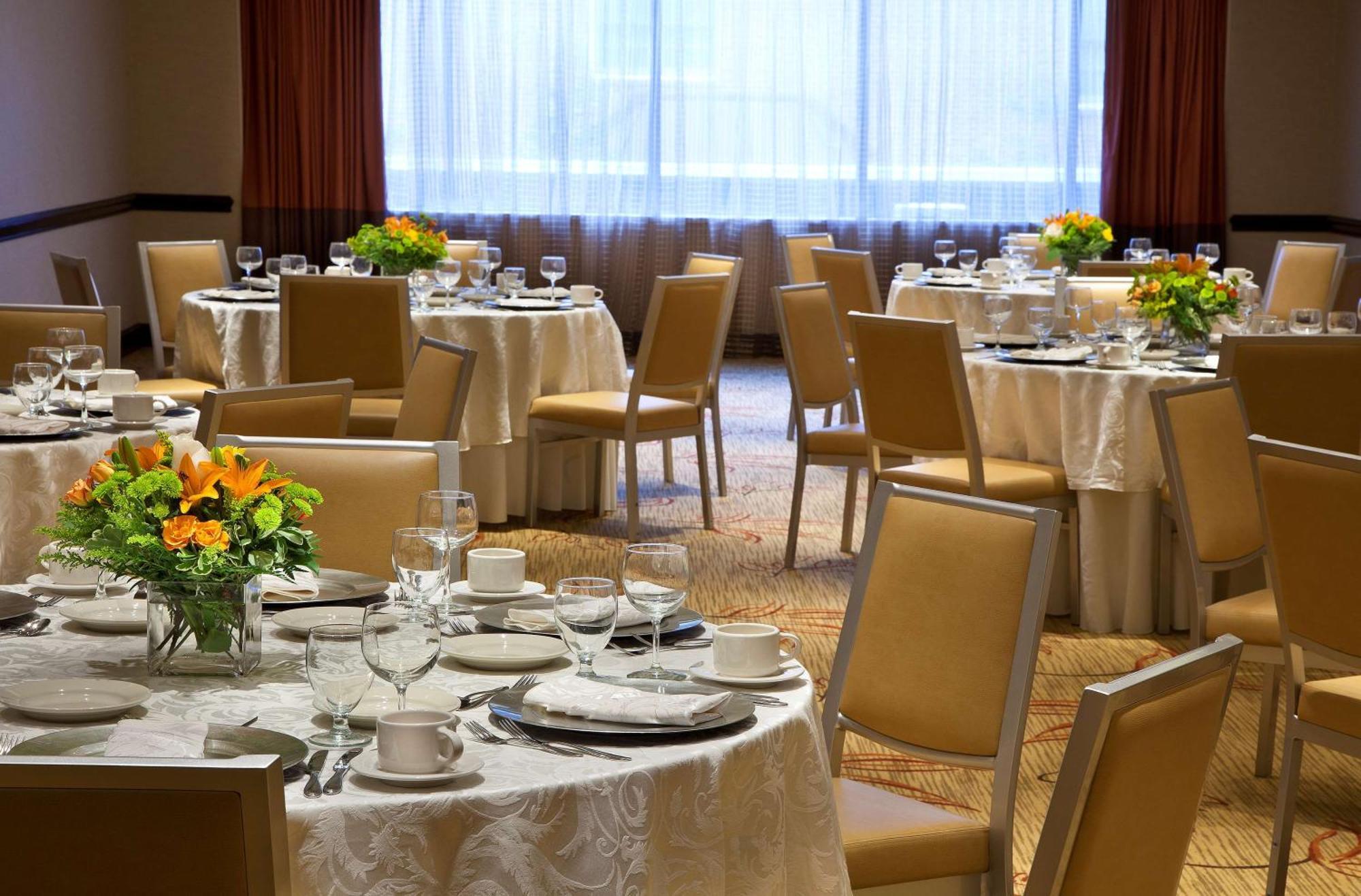 Embassy Suites By Hilton Washington Dc Chevy Chase Pavilion Konforlar fotoğraf
