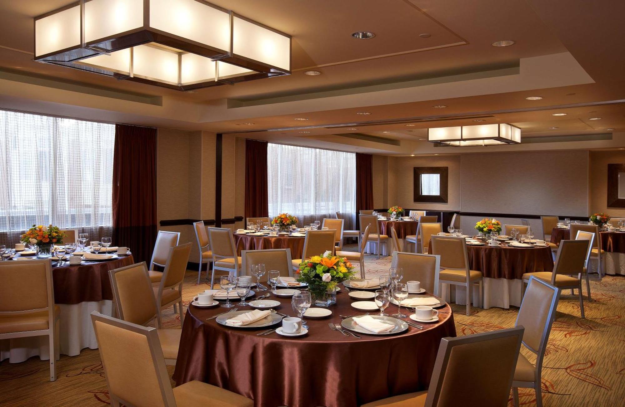 Embassy Suites By Hilton Washington Dc Chevy Chase Pavilion Konforlar fotoğraf
