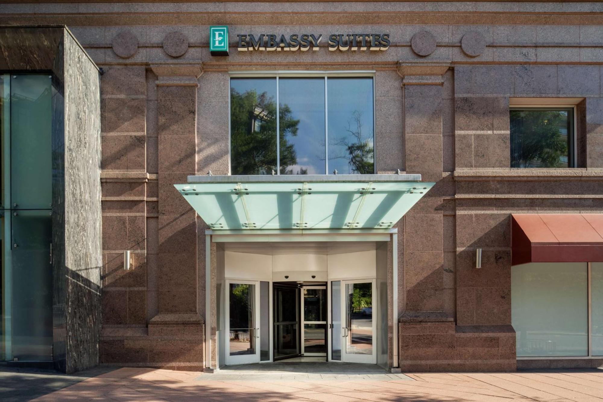 Embassy Suites By Hilton Washington Dc Chevy Chase Pavilion Dış mekan fotoğraf