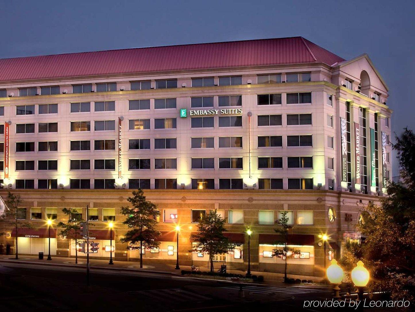 Embassy Suites By Hilton Washington Dc Chevy Chase Pavilion Dış mekan fotoğraf