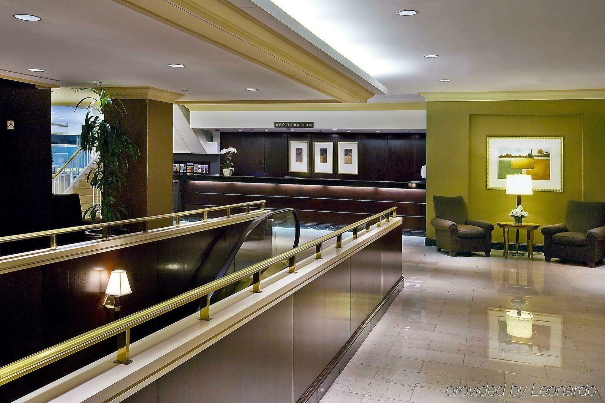 Embassy Suites By Hilton Washington Dc Chevy Chase Pavilion İç mekan fotoğraf
